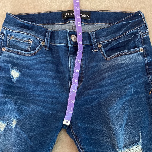 Express Jeans - Picture 2 of 7